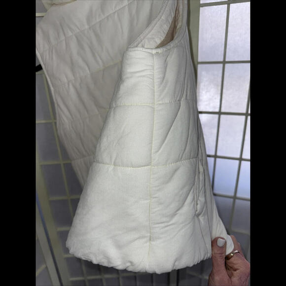 Anthropologie Pilcro Cream Preppy Luxury Designer Puffer Vest Small - Picture 7 of 15